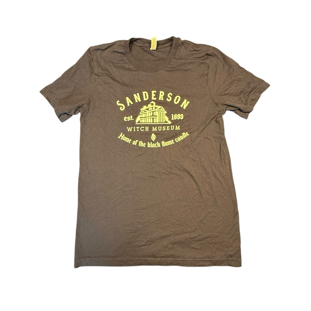 Sanderson Witch Museum Tee-Shirt Size Medium on Canvas base Tee‎
